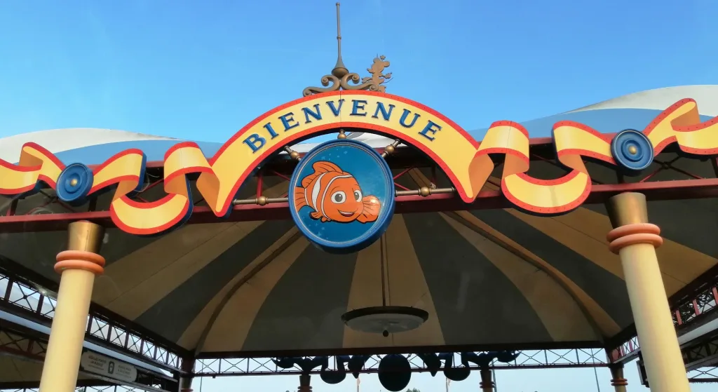 Entrée Parc Disneyland Paris - ToutDisney/ Charlotte Verdeilhan